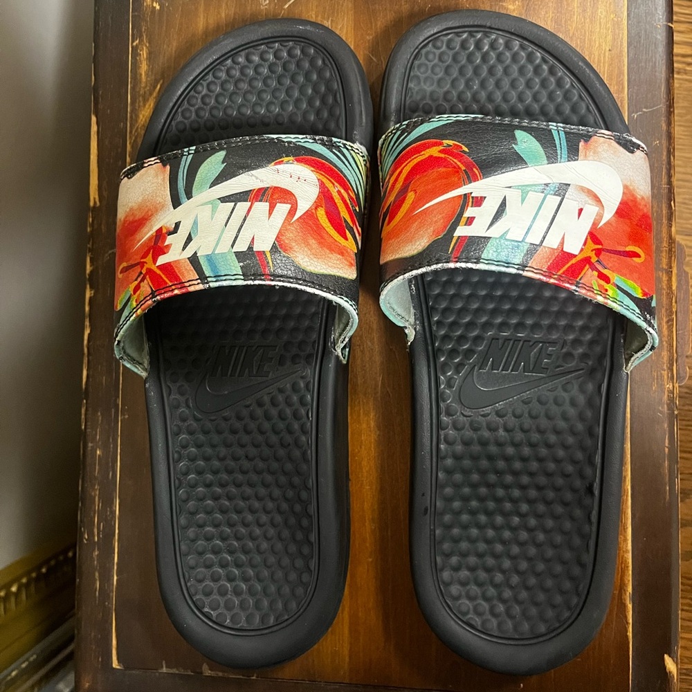 Nike Black Slides with Multicolor Floral Strap
